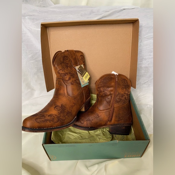 Roper Shoes - NEW IN BOX Roper Cowboy Western Heeled Boots Floral Pattern & Zipper Size 8